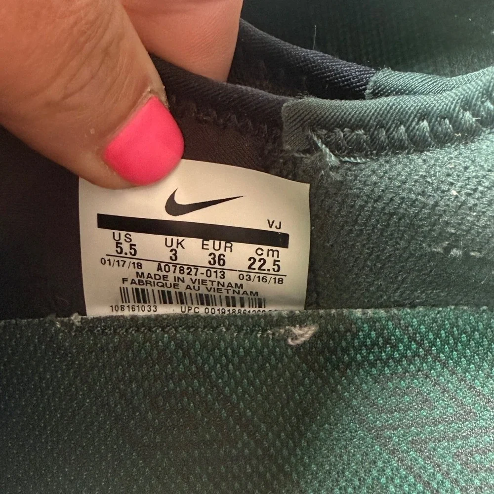 Nike Free TR 8 Michigan State Spartans Shoes Womens 5.5 Black Green AO7827-013